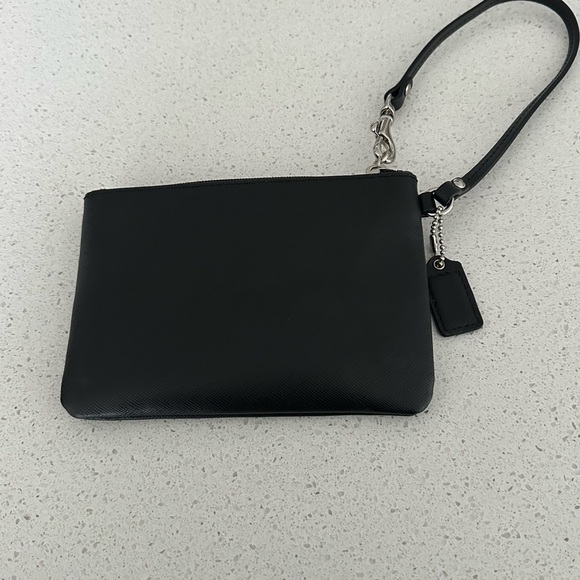 Coach Wristlet - Picture 4 of 4